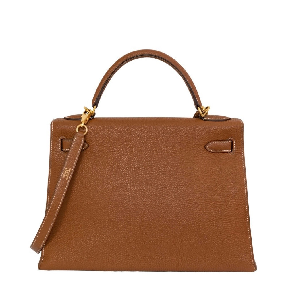 HERMES- A GOLD TOGO LEATHER MOU SELLIER KELLY 32 WITH GOLD HARDWARE ( RARE BAG )