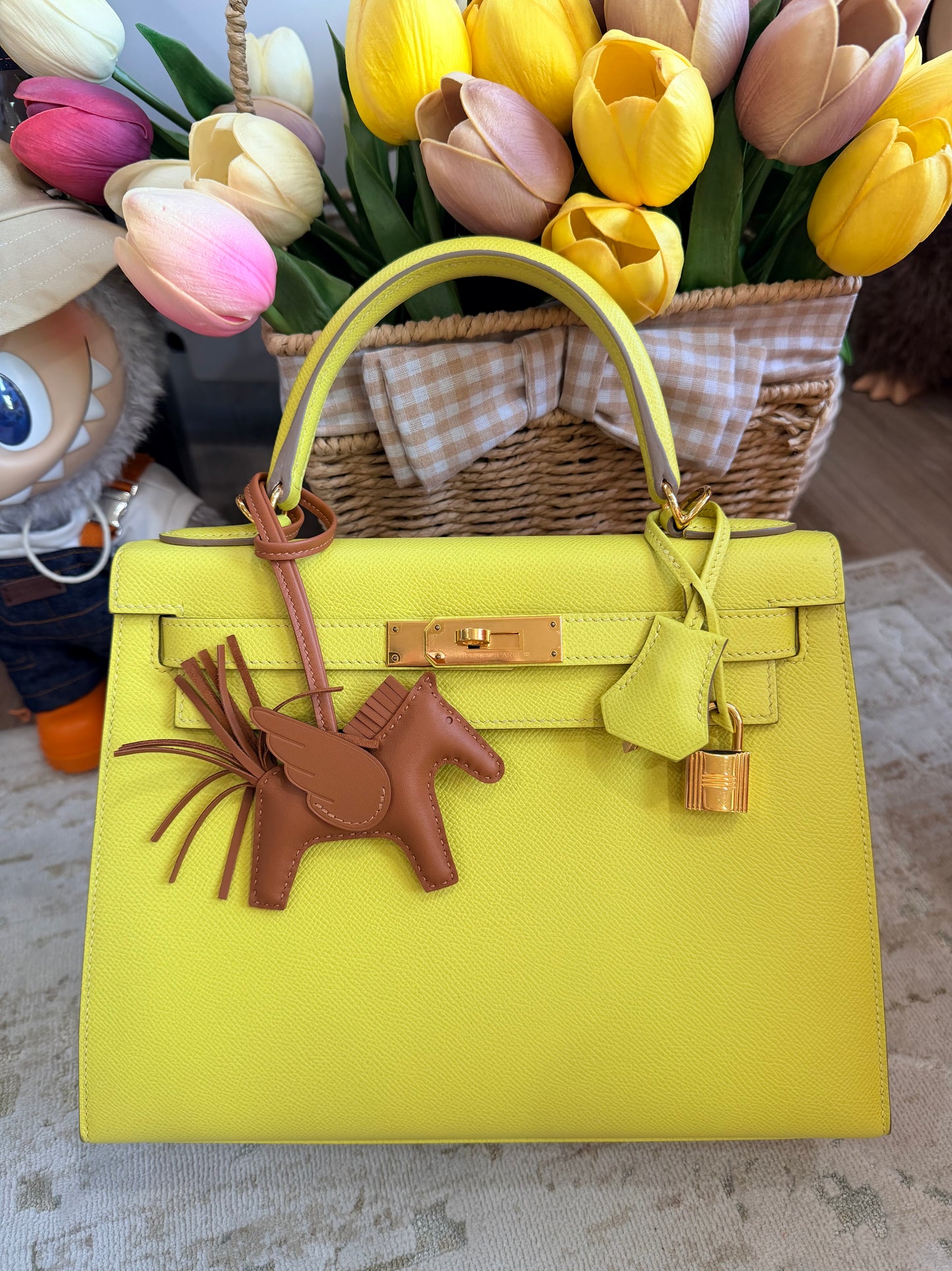 HERMES KELLY SELLIER 28 LIME EPSOM WITH GOLD HARDWARE
