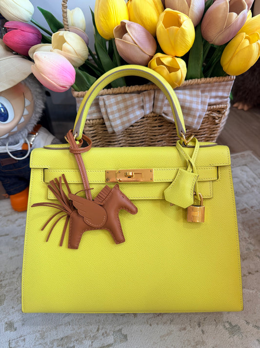 HERMES KELLY SELLIER 28 LIME EPSOM WITH GOLD HARDWARE