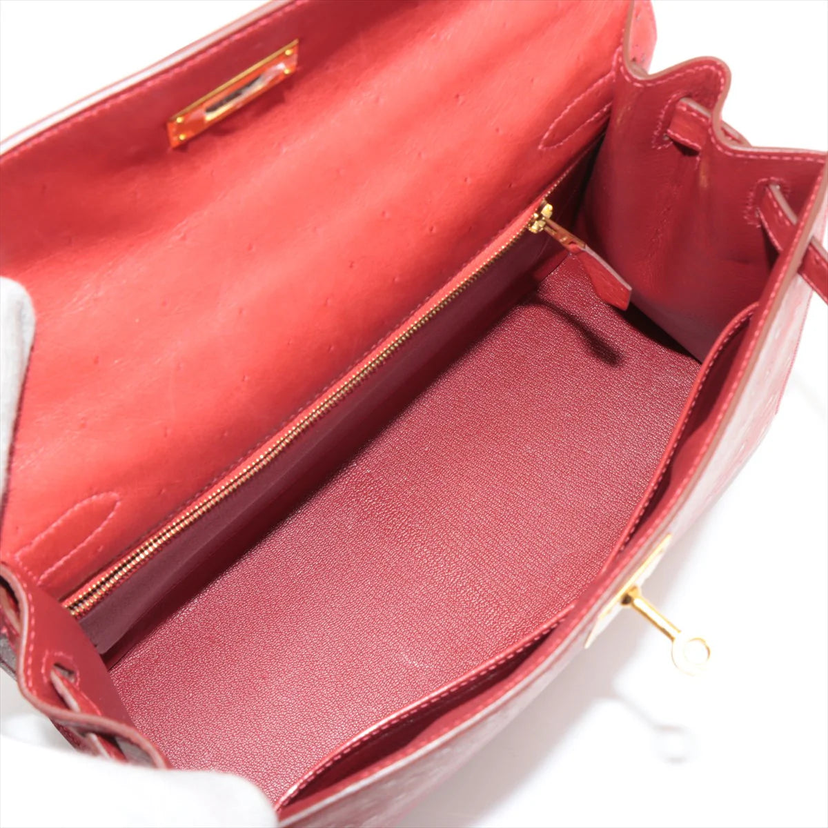 KELLY Sellier 28 Ostrich Rouge Vif Gold Hardware