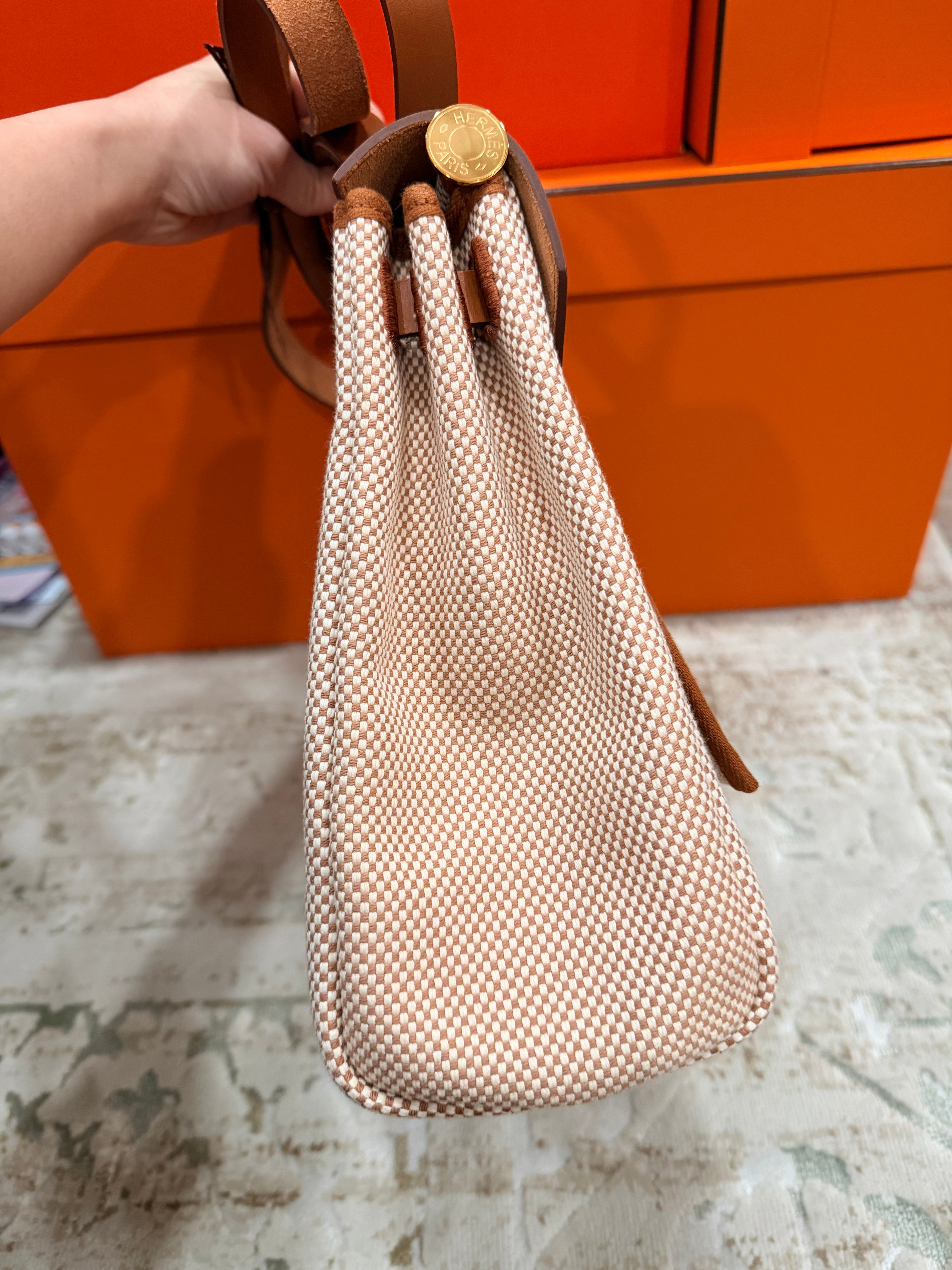 Hermes Herbag 31  Vache Hunter / Toile Écru / Beige / Fauve