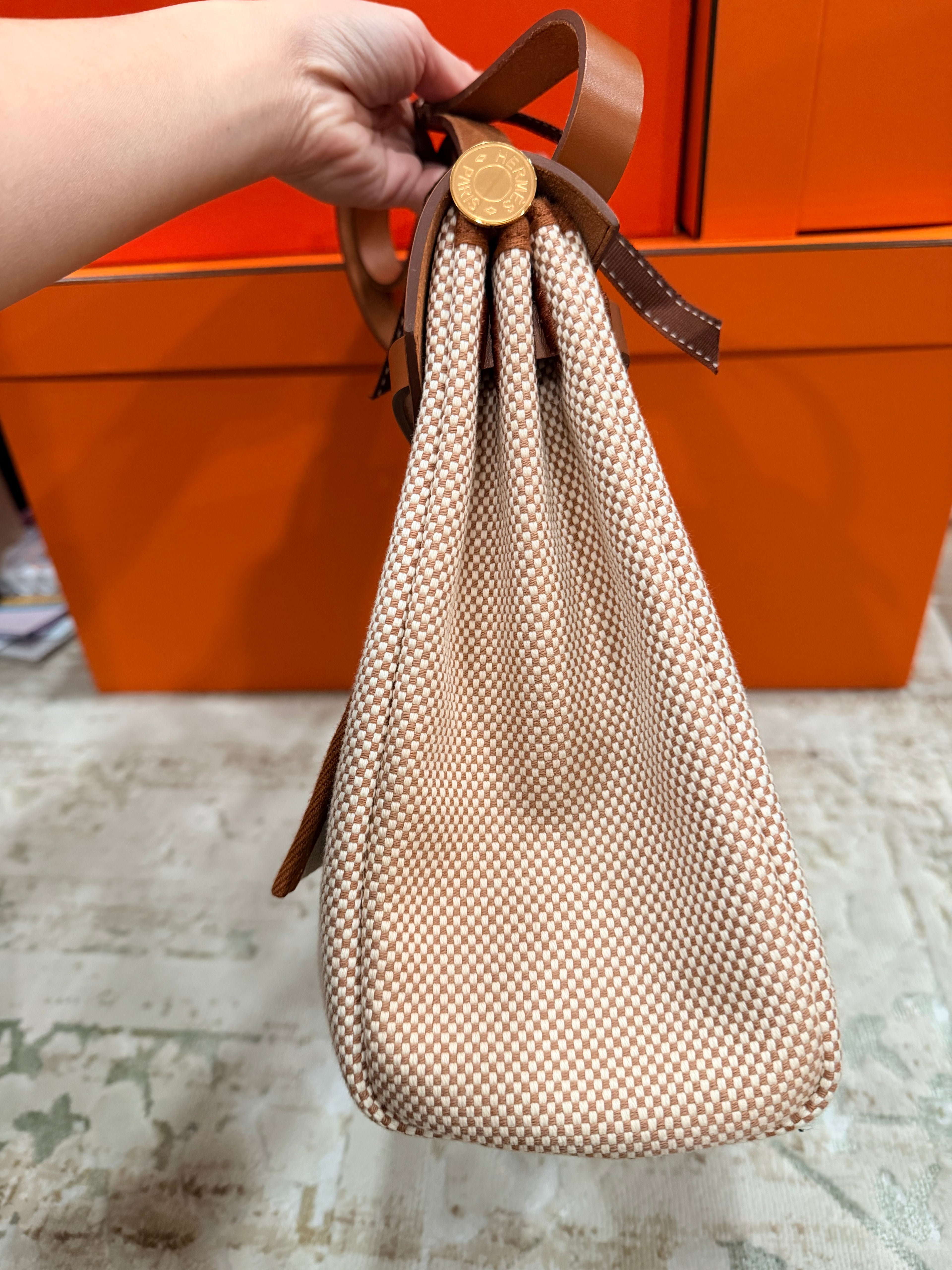 Hermes Herbag 31  Vache Hunter / Toile Écru / Beige / Fauve