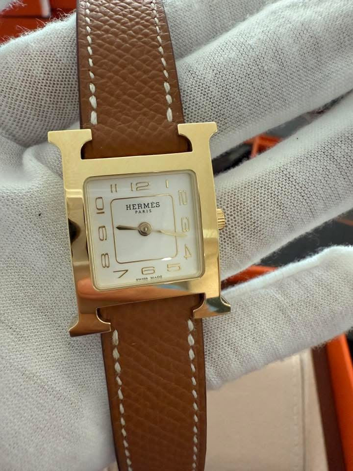 HERMES H WATCH GOLD MINI MODEL S 25Mm