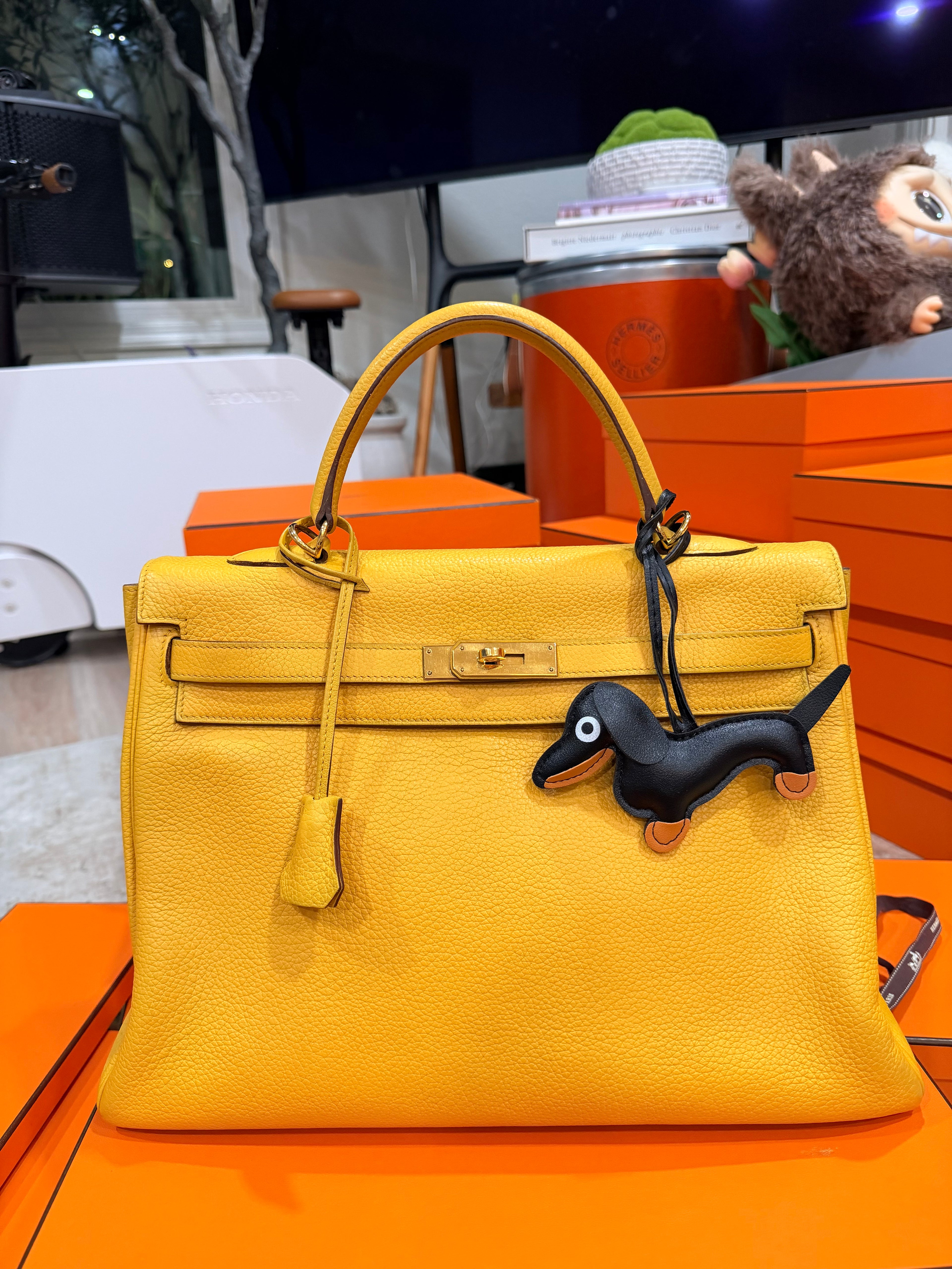 Kelly Retourne 35 Jaune Amber Clemence Gold Hardware